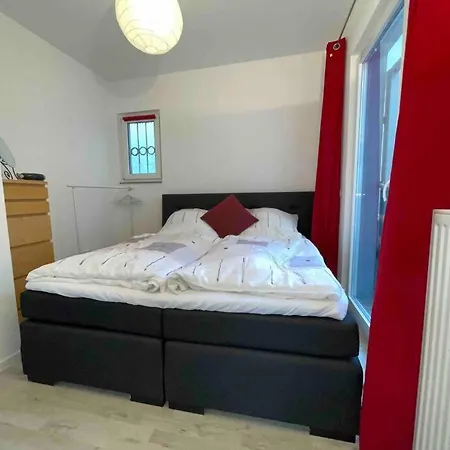 Tiny Bungalow, Check-in Kontaktlos, Zentral, Apartman Duisburg