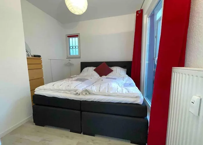 Tiny Bungalow, Check-in Kontaktlos, Zentral, Apartman Duisburg